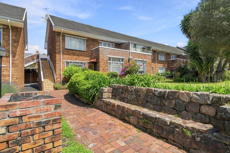2 Bedroom Property for Sale in Kenilworth Western Cape